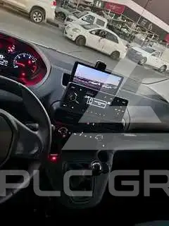 2022 Peugeot Partner