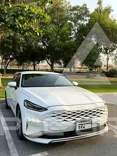 2022 KIA K8