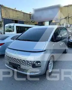 2022 Hyundai Staria