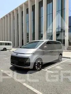 2022 Hyundai Staria