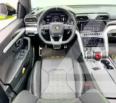 2022 Lamborghini Urus