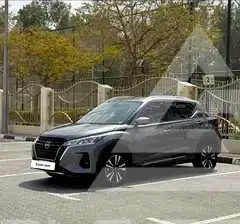 2023 Nissan KICKS