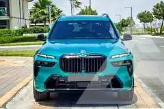 2023 BMW X7