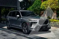 2023 BMW X7