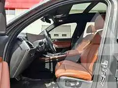 2023 BMW X7