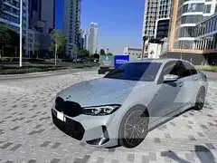 2023 BMW 320