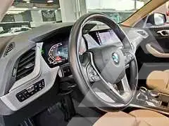 2023 BMW 218