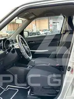 2023 Suzuki SWIFT