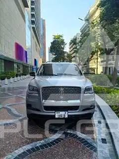 2023 Lincoln NAVIGATOR