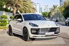 2023 Porsche MACAN