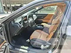 2023 Lexus ES