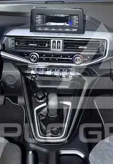 2023 Peugeot Landtrek