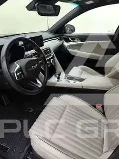 2023 Genesis G70