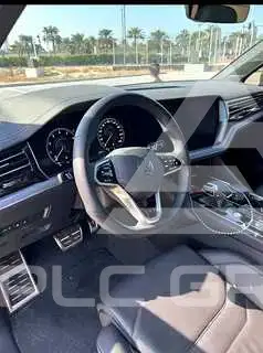 2023 Volkswagen Touareg