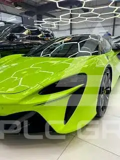 2023 McLaren ARTURA