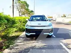 2023 JAC J4
