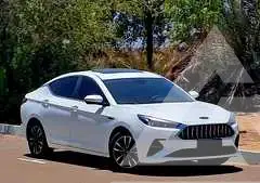 2023 JAC J7