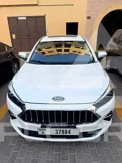 2023 JAC J7