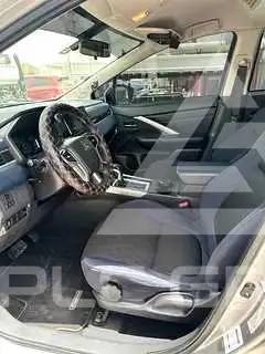 2024 Mitsubishi Xpander Cross