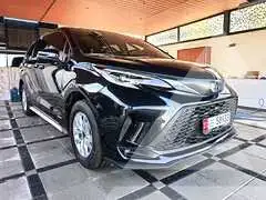 2024 Toyota SIENNA