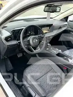 2025 Nissan KICKS