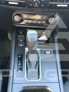 2025 Nissan KICKS