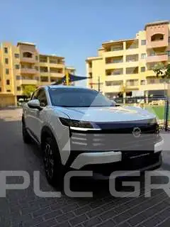 2025 Nissan KICKS