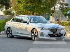 2025 BMW I3