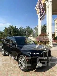 2025 BMW X7
