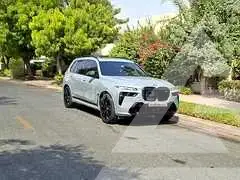 2025 BMW X7