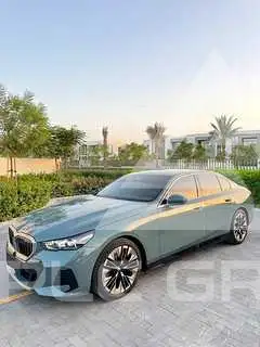 2025 BMW 535