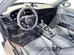 2025 Porsche 911
