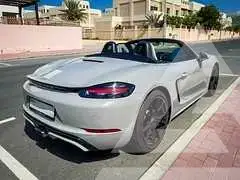 2025 Porsche 718