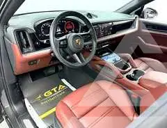 2025 Porsche Cayenne