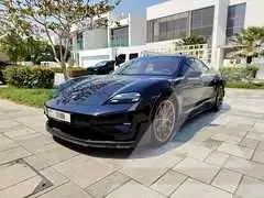 2025 Porsche Taycan