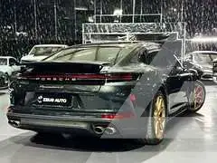 2025 Porsche Panamera