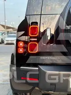 2025 Land Rover DEFENDER