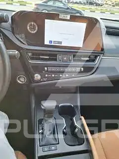 2025 Lexus ES