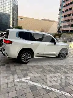 2025 Toyota LAND CRUISER