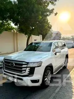 2025 Toyota LAND CRUISER