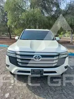 2025 Toyota LAND CRUISER