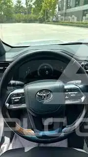 2025 Toyota LAND CRUISER
