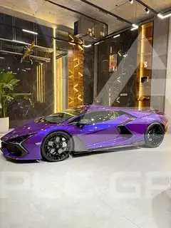 2025 Lamborghini Revuelto