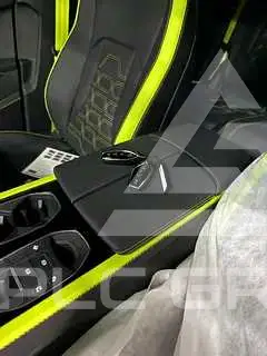 2025 Lamborghini Urus