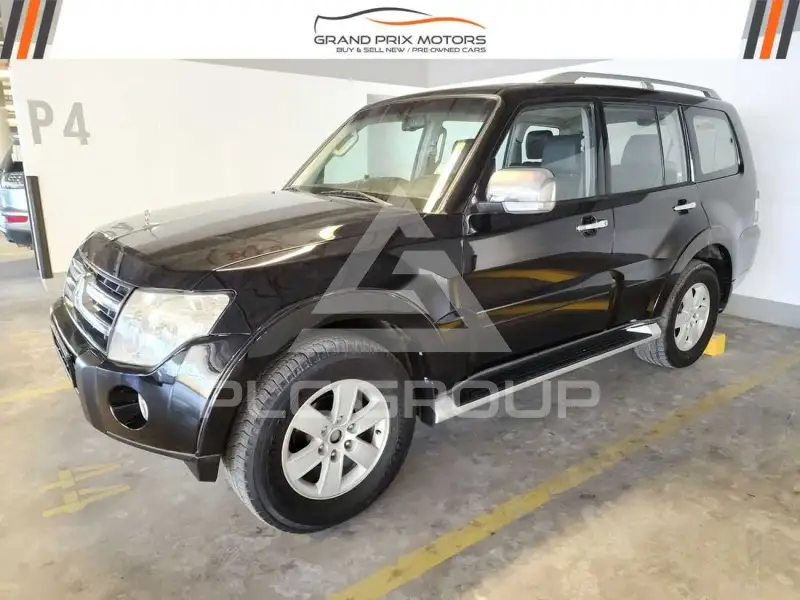 2008 Mitsubishi PAJARO