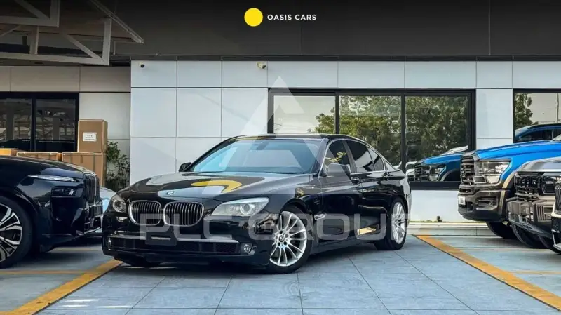 2011 BMW 740
