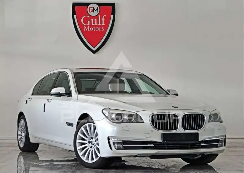 2012 BMW 730