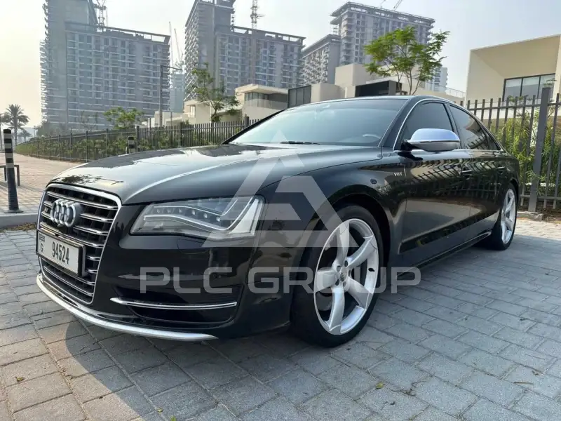 2013 Audi S8