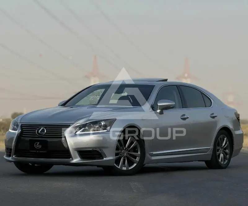 2013 Lexus LS460