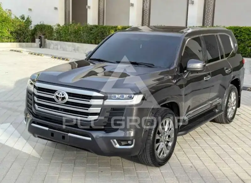 2013 Toyota LAND CRUISER
